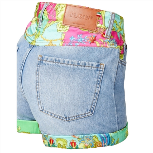 Philipp Plein New Baroque Print Paneled Denim Shorts, Size 25 ~ EUC - Picture 3 of 16